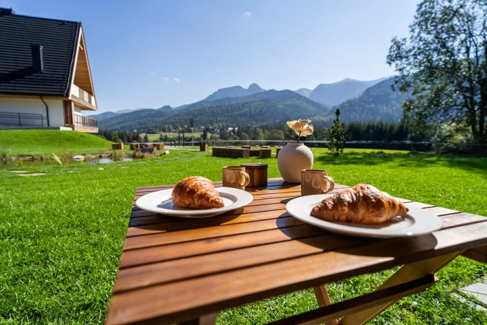 Food, Mountain view, Breakfast