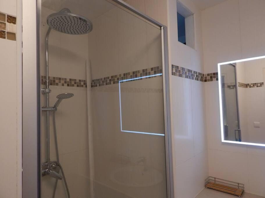 Shower, Bathroom