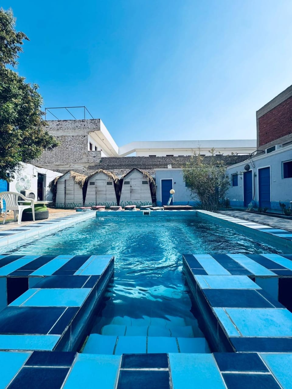 Swimming pool