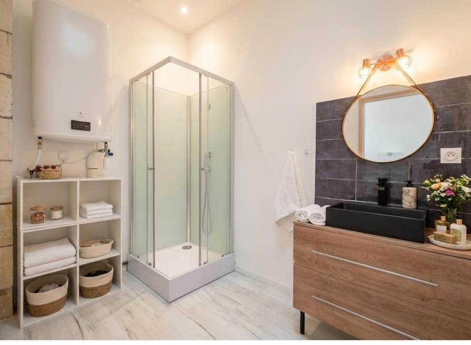 Maison plain pied lumineuse 3 chambres 5 min plage Royan Villa in Royan