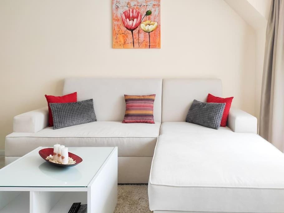 Beachfront Panoramic Flat @ South Bay residence Apartment in Varna