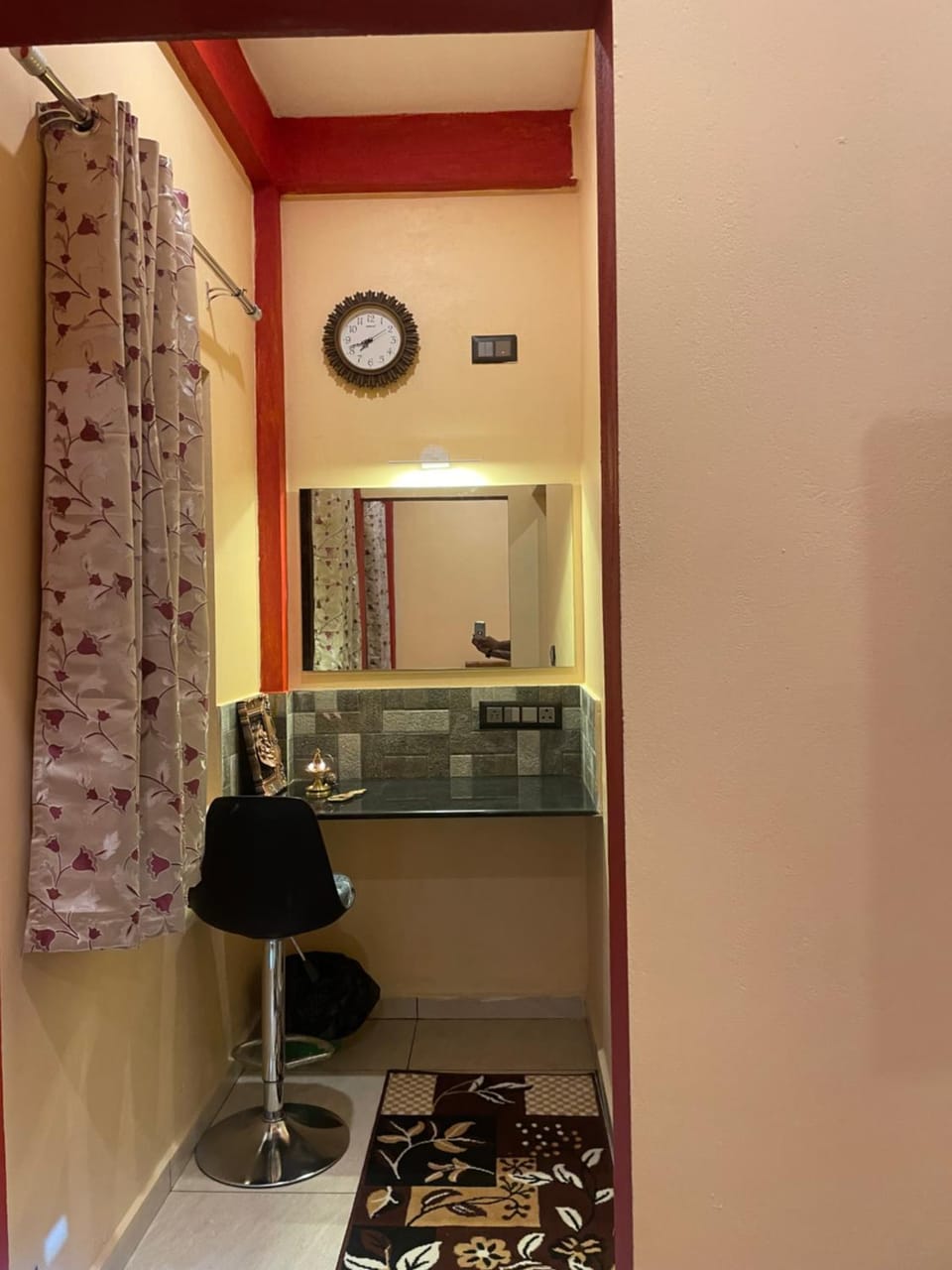 Four Seasons Homestay single room Vacation rental in Madikeri