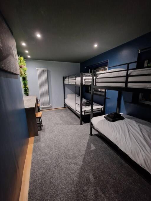 Luxury central Newcastle apartment, sleeps 8 Apartment in Newcastle upon Tyne