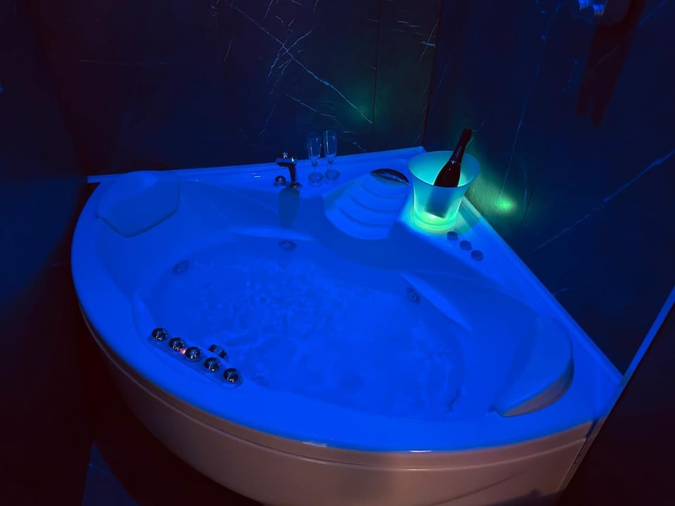 Hot Tub