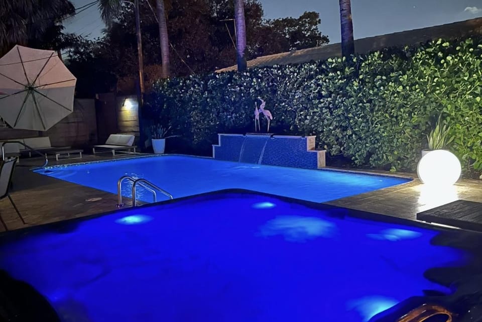 Patio, Night, Hot Tub, Hot Tub, Pool view, Swimming pool, Swimming pool