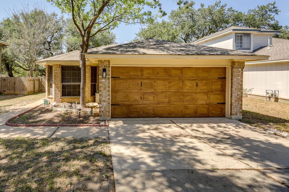 South Austin Home w/ Yard: Pets Welcome! House in Austin