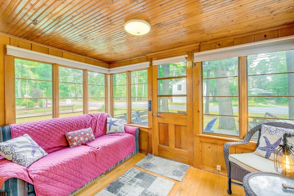 Rapid City Cottage w/ Patio Near Beach Access! House in Torch Lake