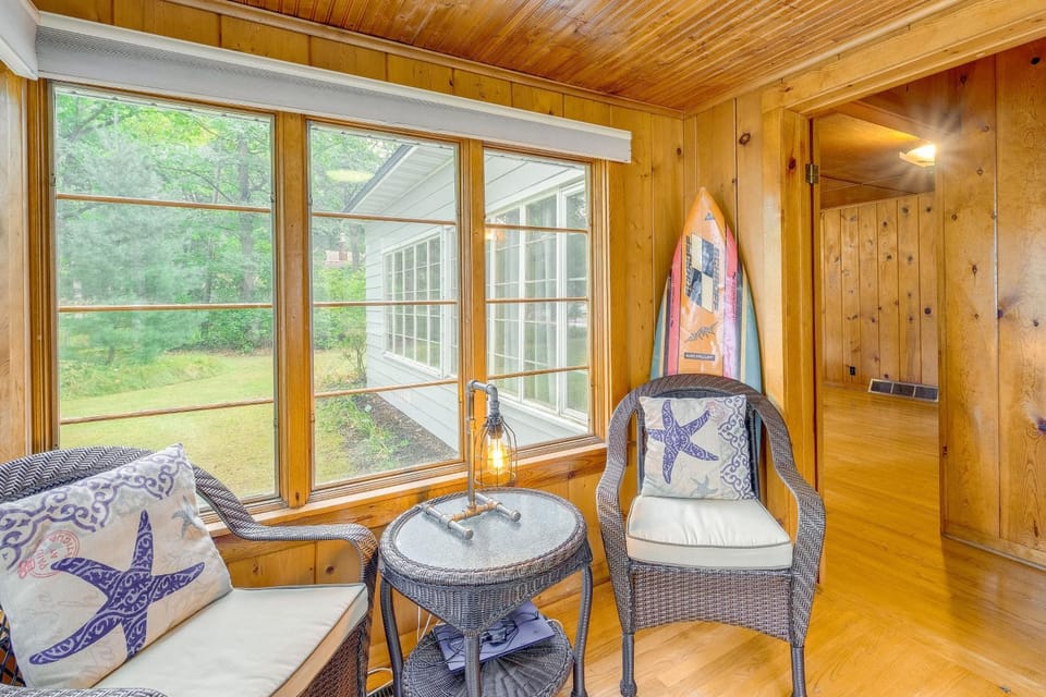 Rapid City Cottage w/ Patio Near Beach Access! House in Torch Lake
