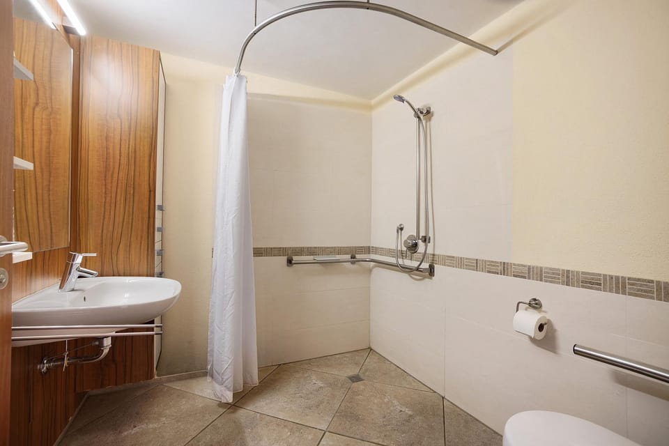 Bathroom, Living room