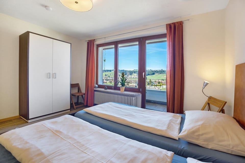 Property building, Living room, Bedroom