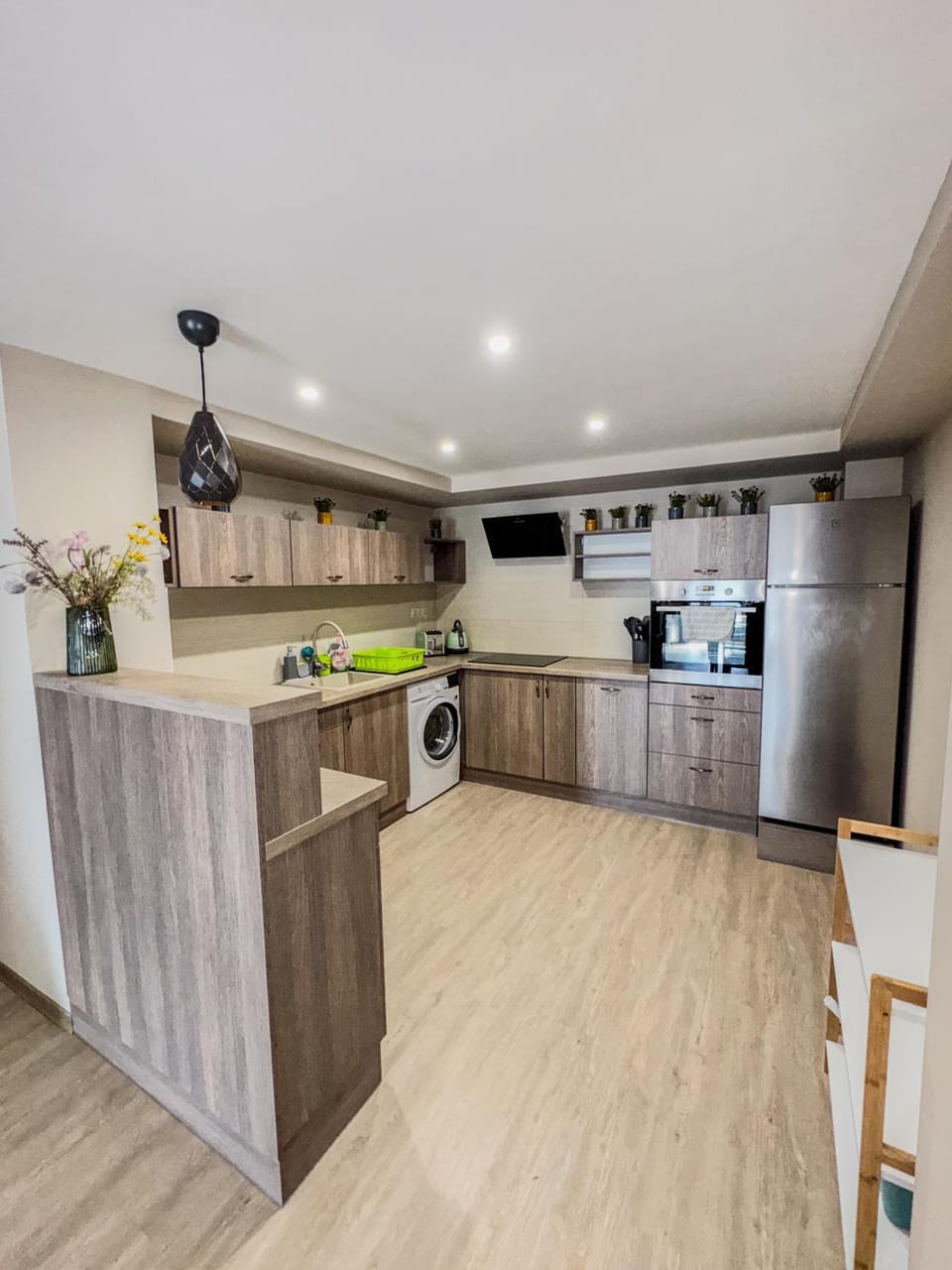 Kitchen or kitchenette, oven, stove