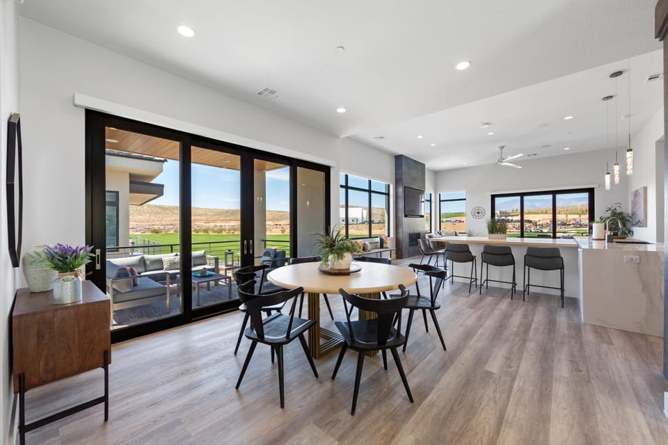 ALBATROSS SOUTH at Copper Rock! House in Washington