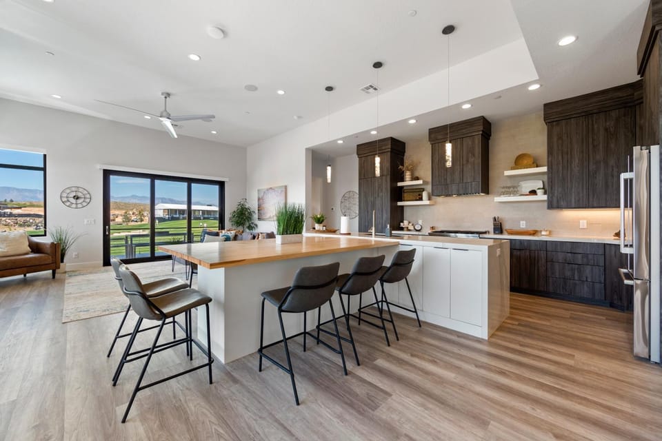 ALBATROSS SOUTH at Copper Rock! House in Washington