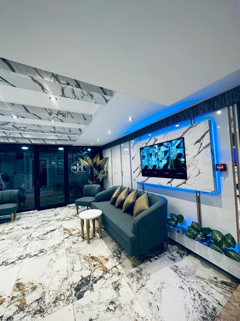 TV and multimedia, Lobby or reception, Seating area
