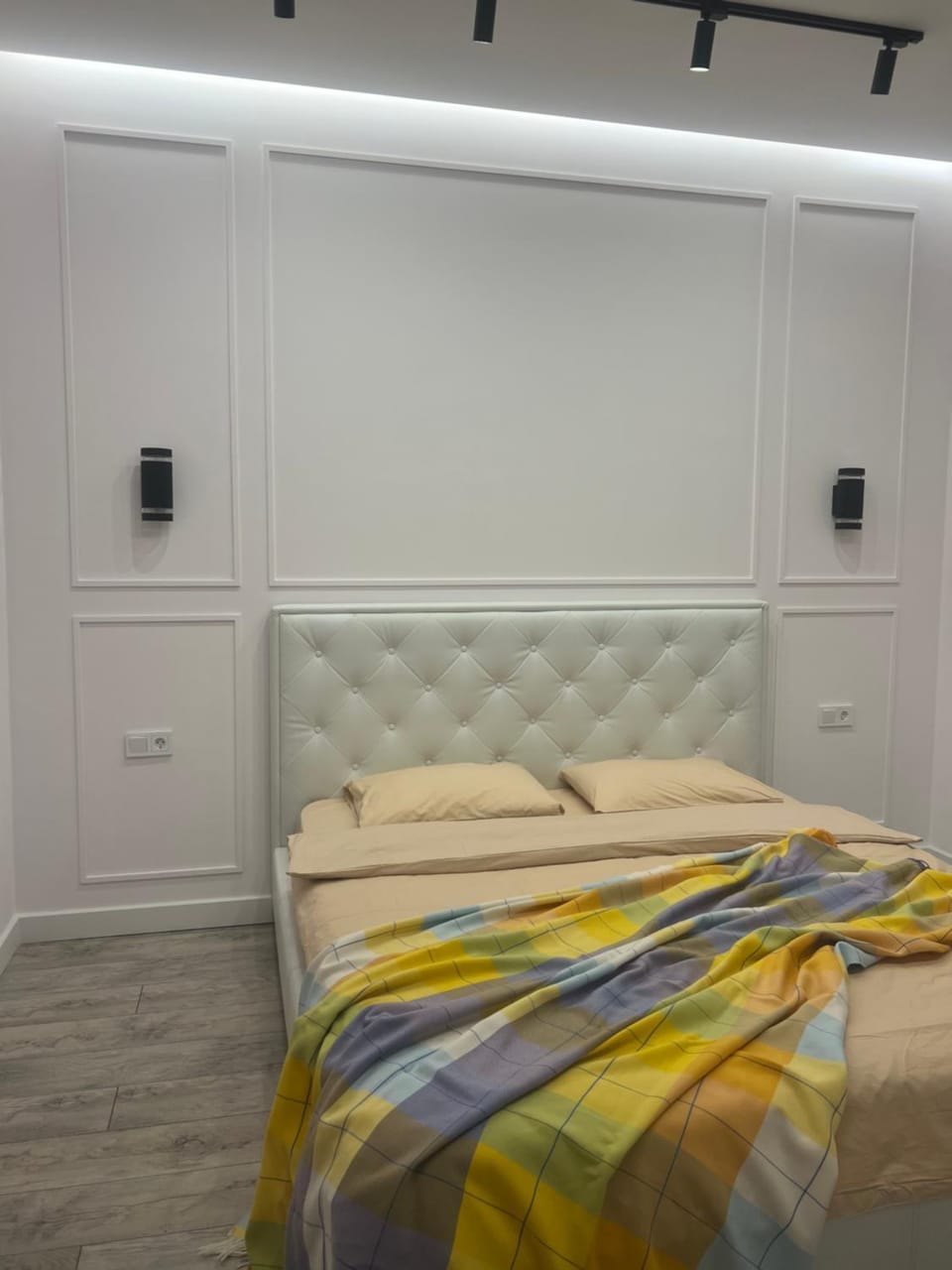 Дизайнерская квартира вблизи Байтерека Apartment in Kazakhstan