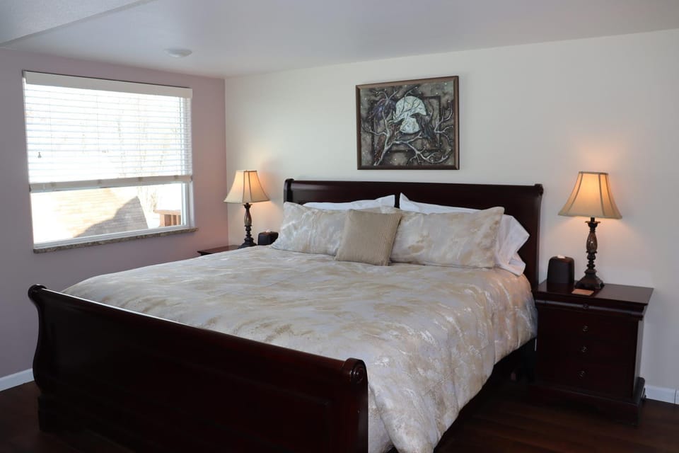 Bed, Bedroom