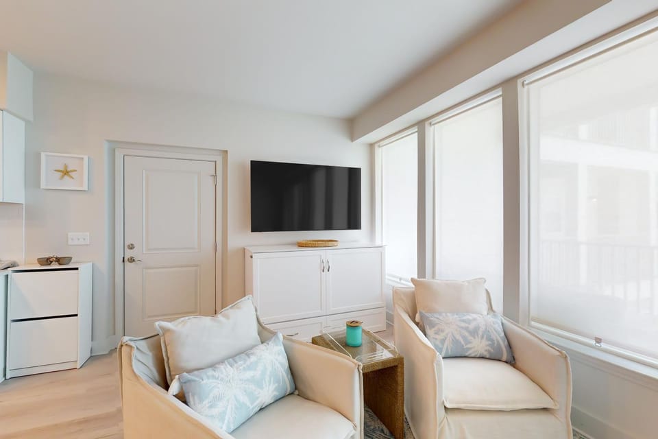 Sea Glass 208 Apartment in West Beach