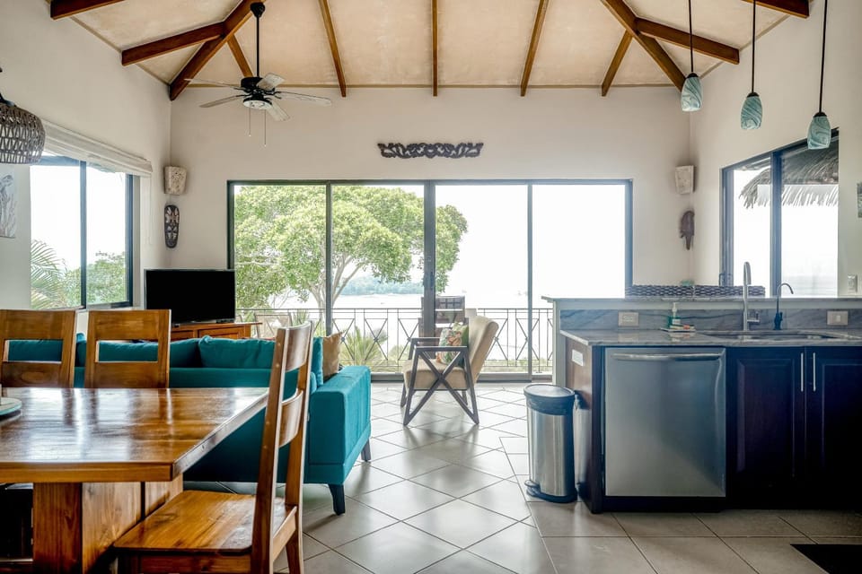 Canto Del Mar #13 House in Dominical