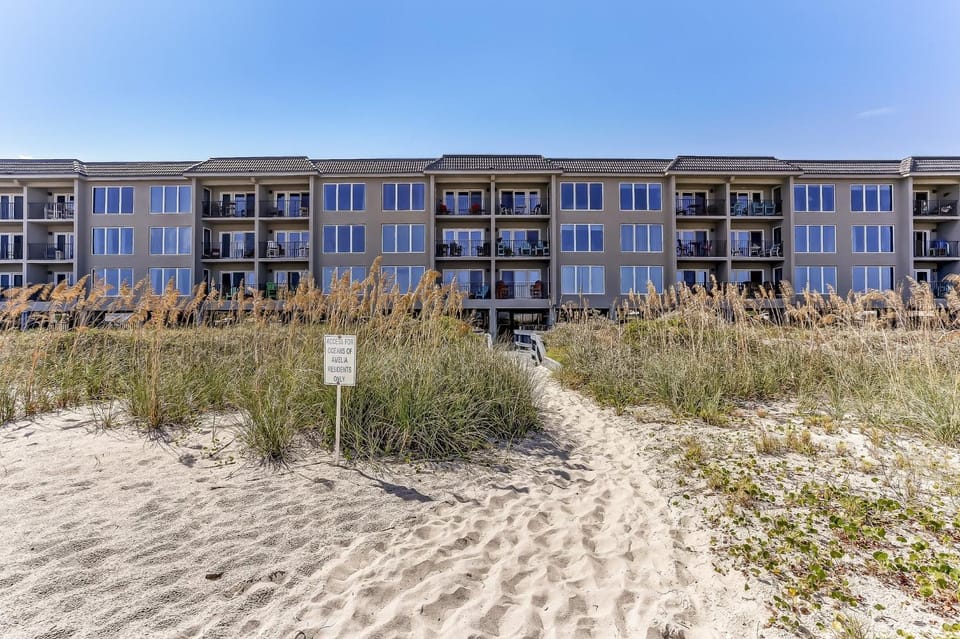 Property building, Day, Natural landscape, Beach