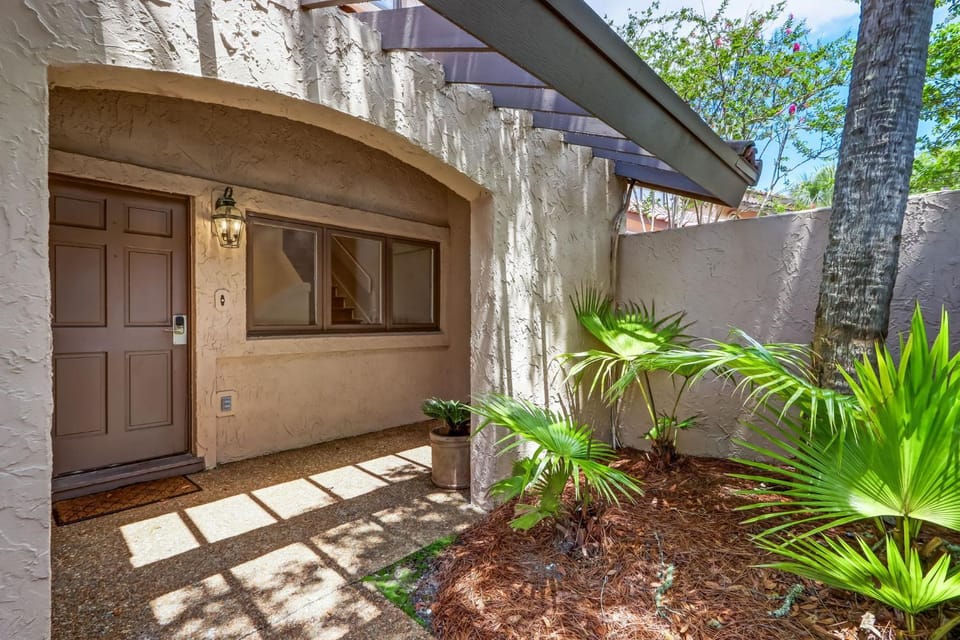 1401 Windsong House in Amelia Island