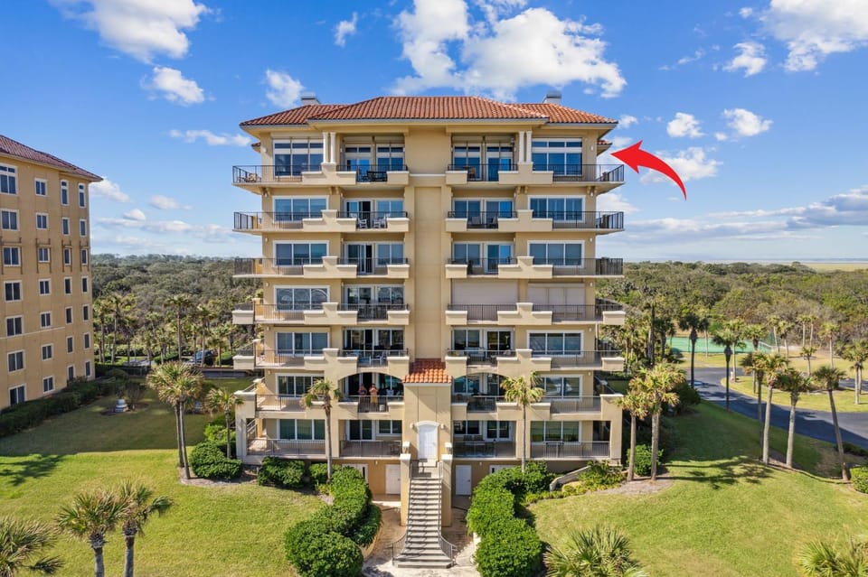 Property building, Bird's eye view
