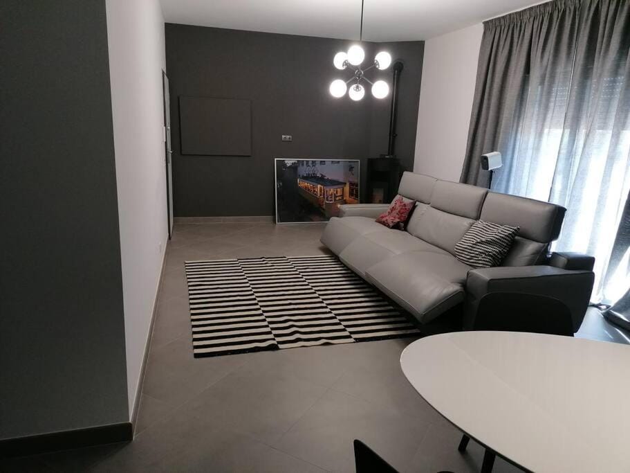 Apartamento minimalista Centenário Apartment in Faro District