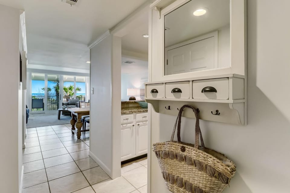 1380 Shipwatch House in Amelia Island