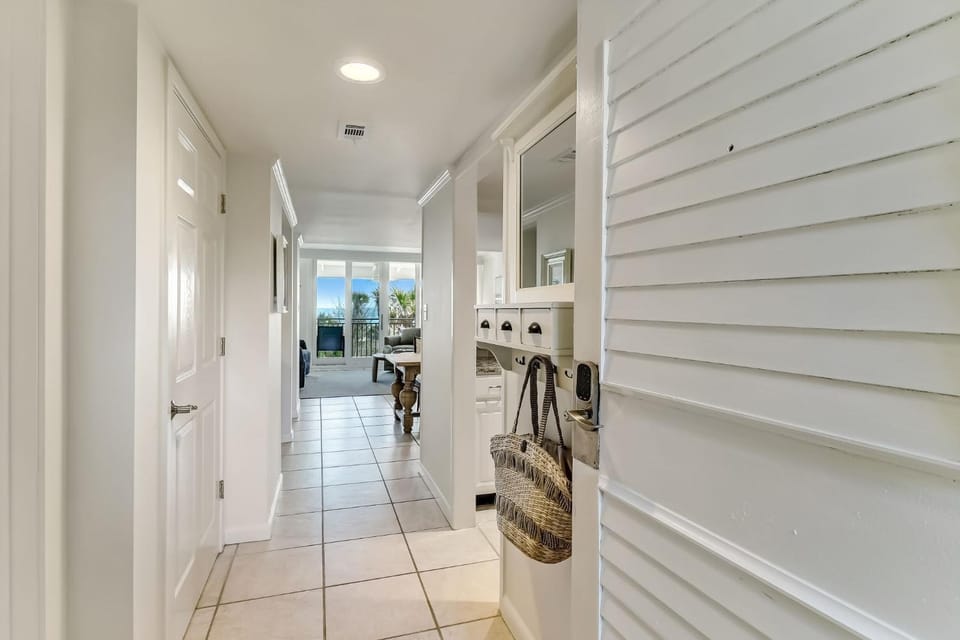 1380 Shipwatch House in Amelia Island
