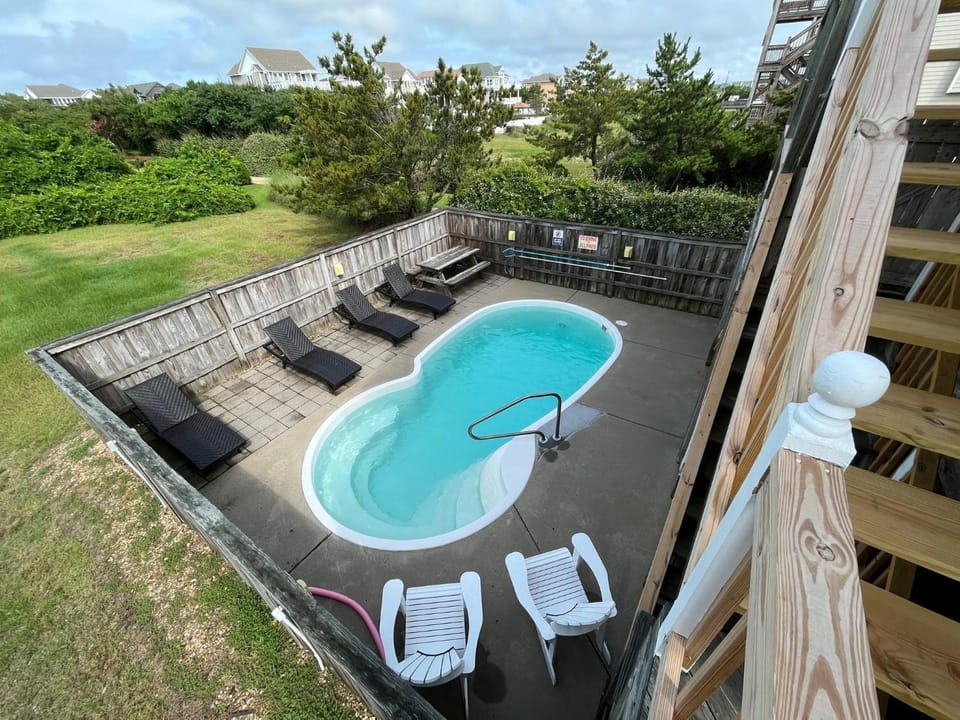 NH280 Moonstruck House in Nags Head