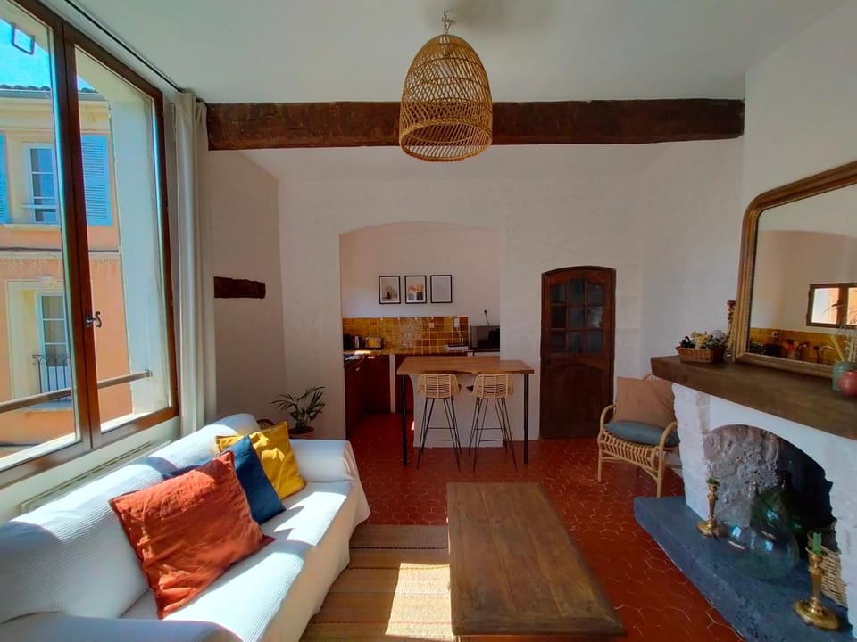 Living room, Dining area, flat iron
