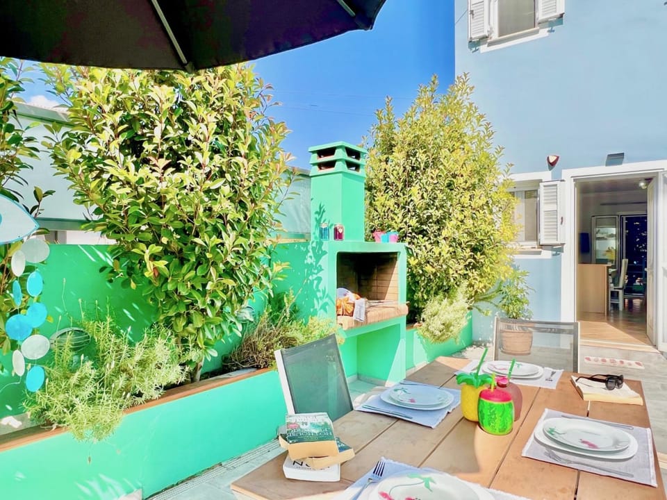 Other, Dining area
