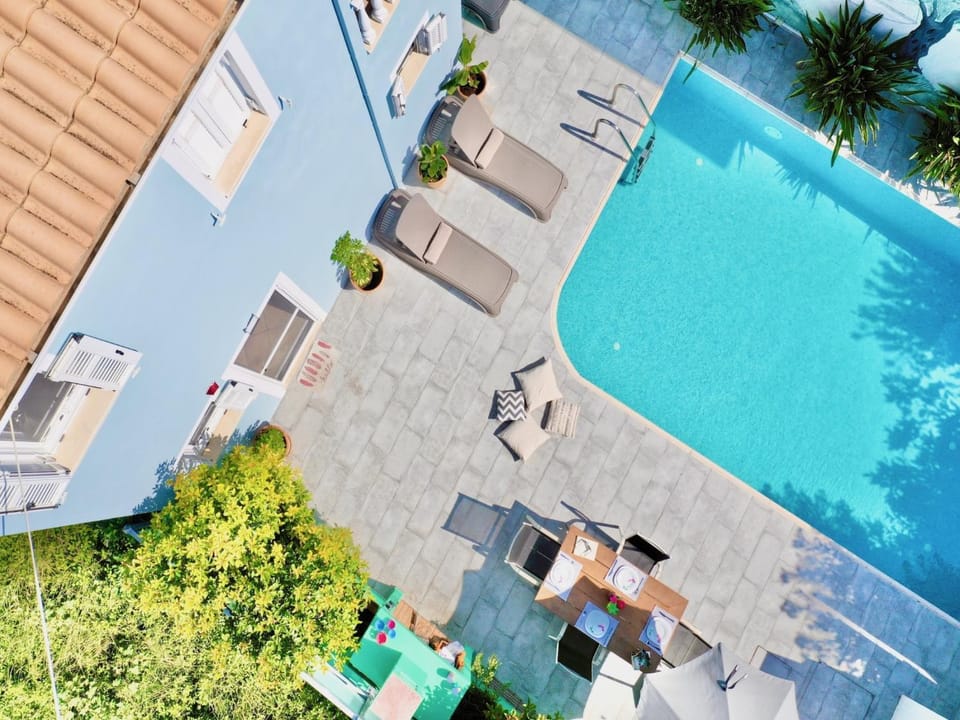 Garden, Other, Pool view, sunbed