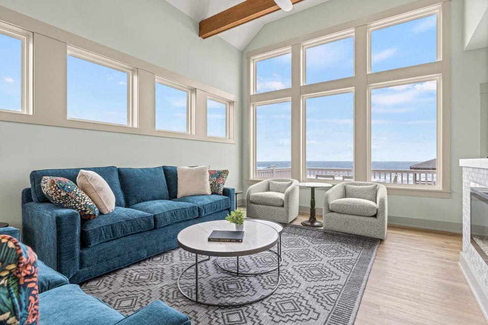 View (from property/room), View (from property/room), Living room, Seating area, Sea view, Sea view