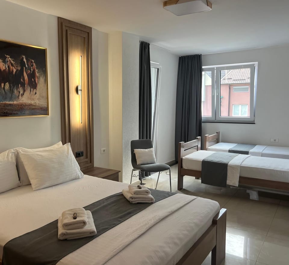 Hotel Palace Struga Hotel in Municipality of Ohrid, North Macedonia