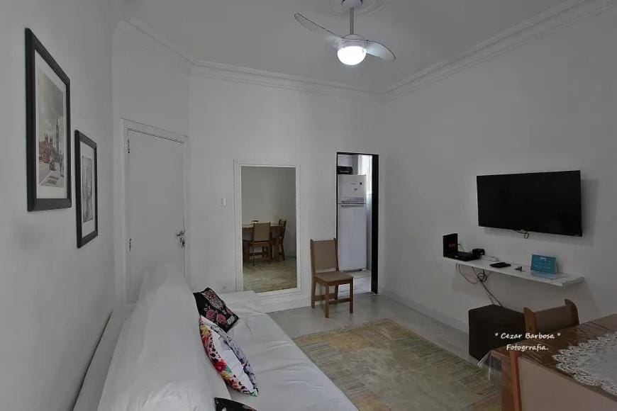 Lindo Apto 2 Quartos Copacabana Apartment in Rio de Janeiro