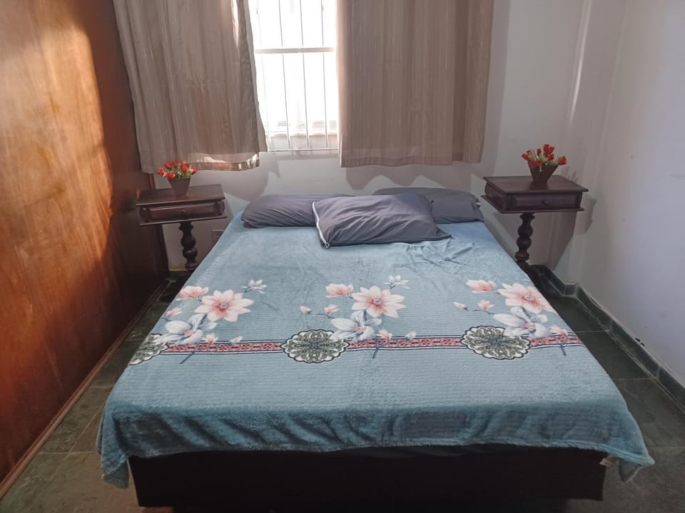 Kitchen or kitchenette, oven, stove