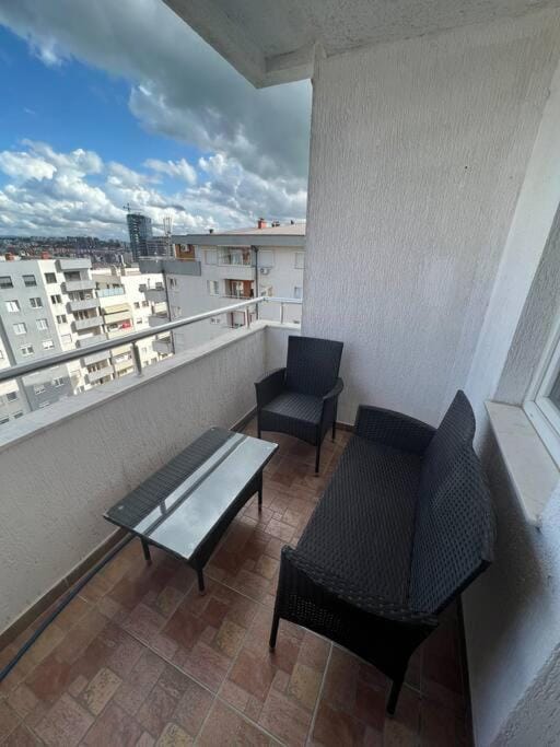 View (from property/room), Balcony/Terrace