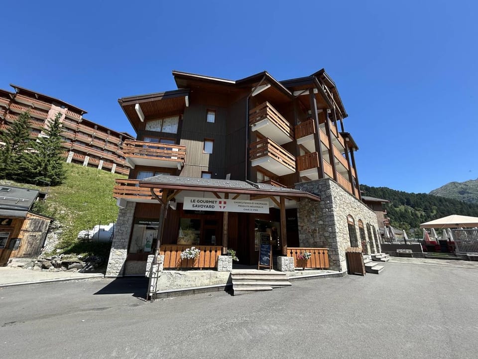 Appartement skis aux pieds Méribel Mottaret - FR-1-355-234 Apartment in Les Allues