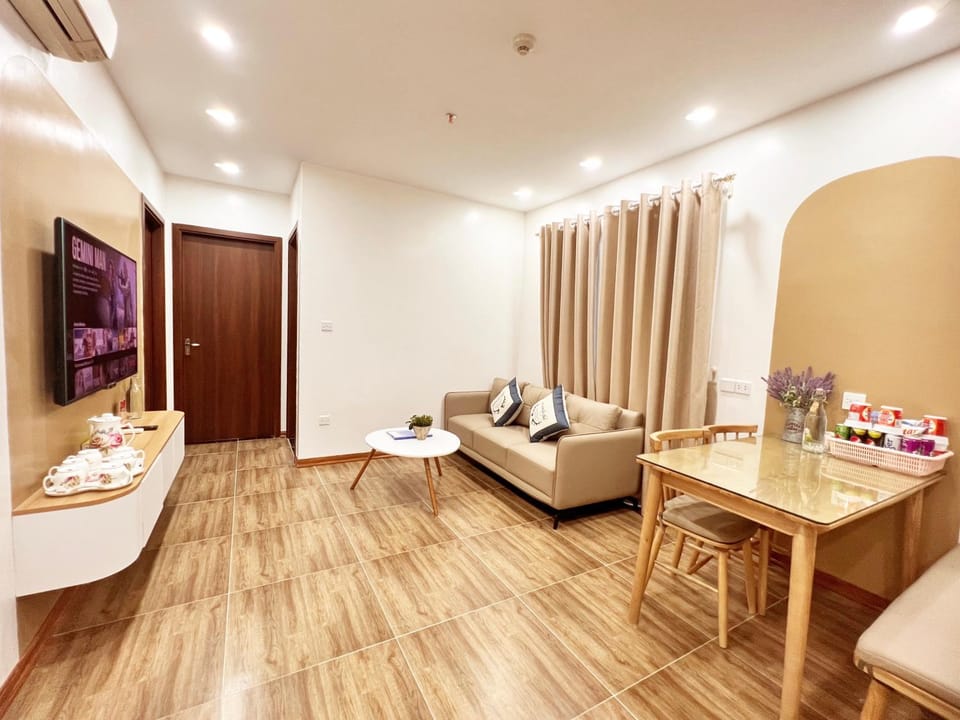 Communal lounge/ TV room, TV and multimedia, Living room, Seating area