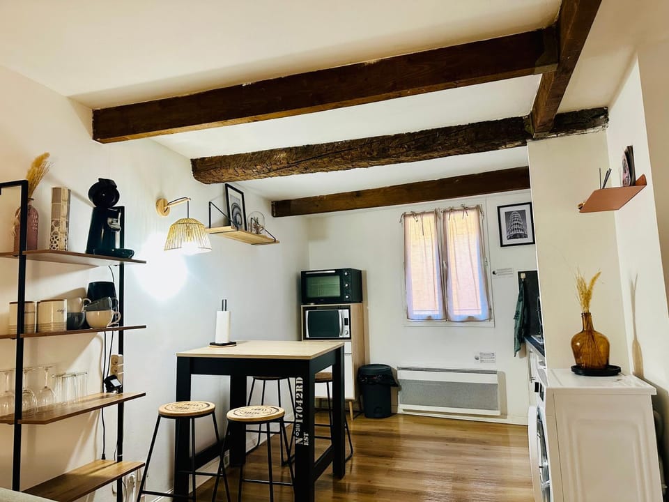 T3 au Cœur de Perpignan - Castillet & Cathédrale - Wi-Fi Apartment in Perpignan