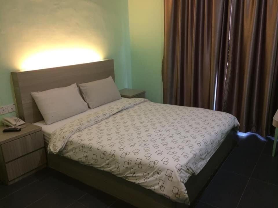Kozi Hotel by Ardens - Taman Bukit Indah Hotel in Johor Bahru