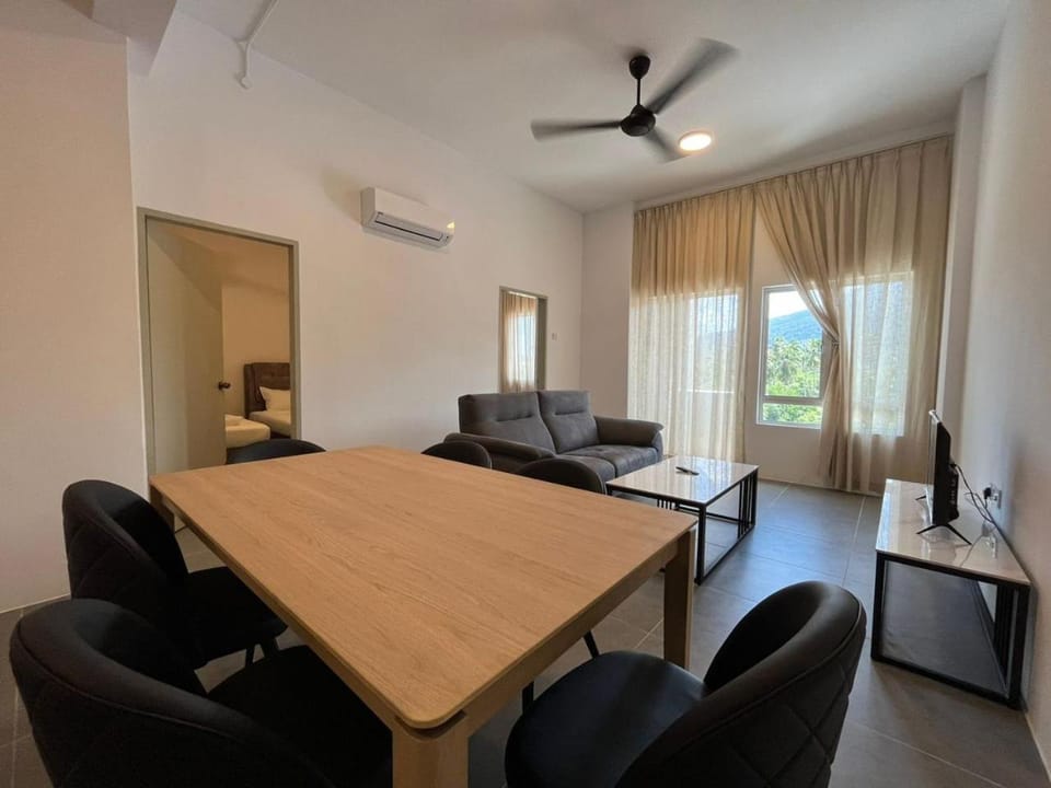 Living room, Dining area