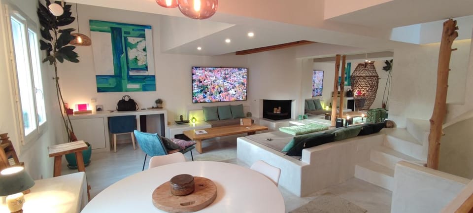 Communal lounge/ TV room, Communal lounge/ TV room, TV and multimedia, Living room