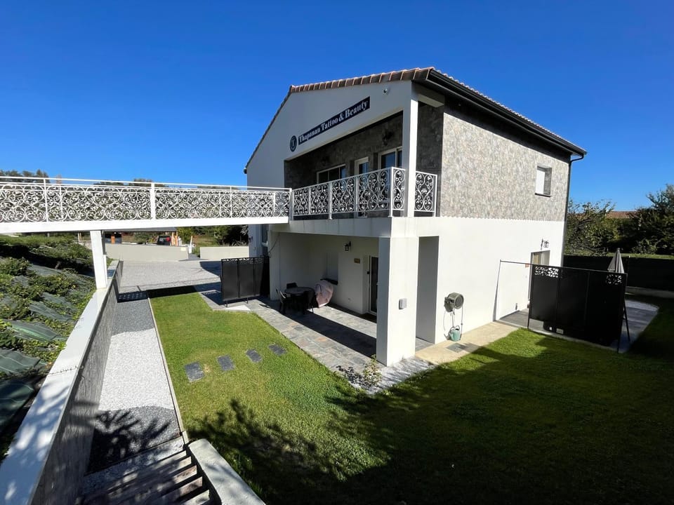 Siam Mahanakhon Appart & Spa Apartment in Occitanie