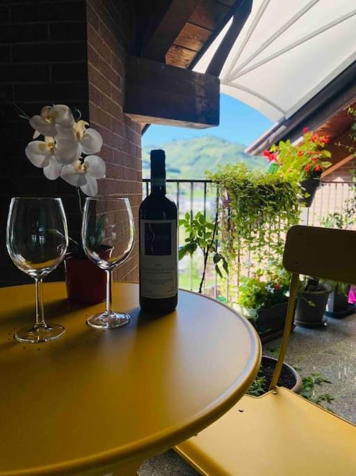Balcony/Terrace, Garden view