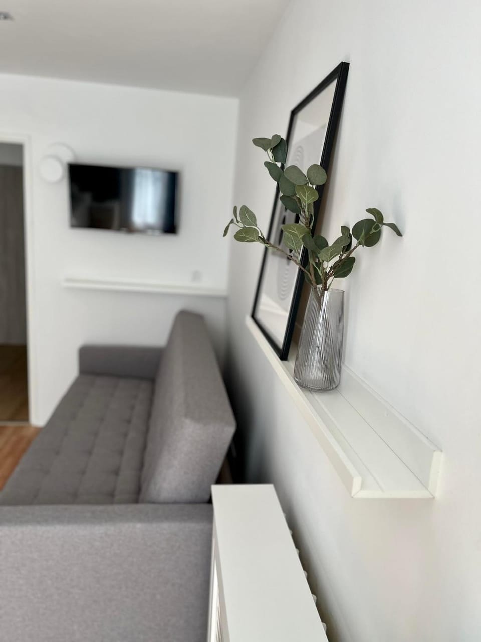 TV and multimedia, Seating area