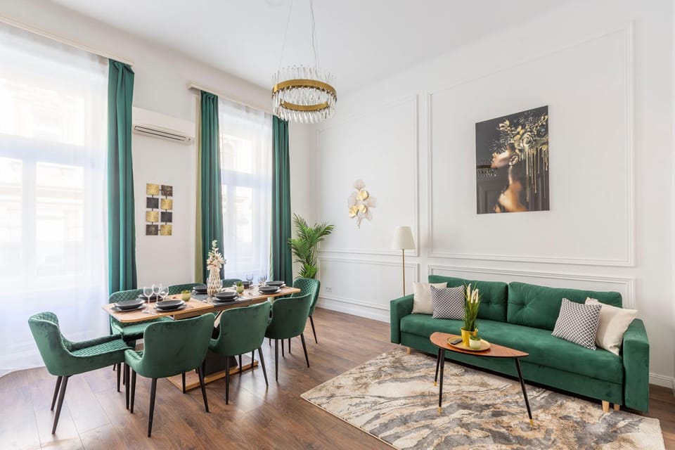 Living room, Decorative detail, Seating area, Dining area