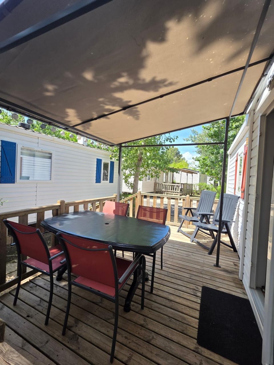 View (from property/room), Balcony/Terrace, Dining area