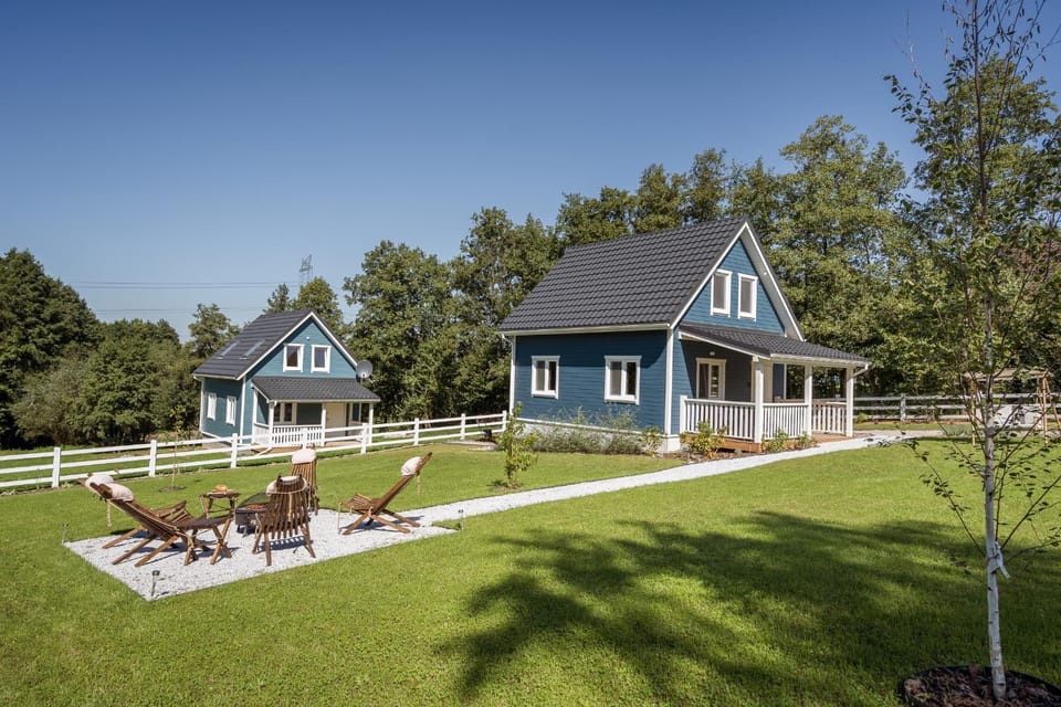Property building, Garden, Garden view