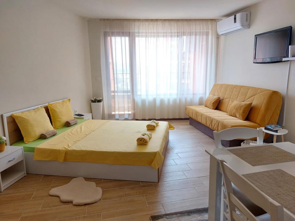 Krimski Apartment - Free Private Parking Apartment in Varna